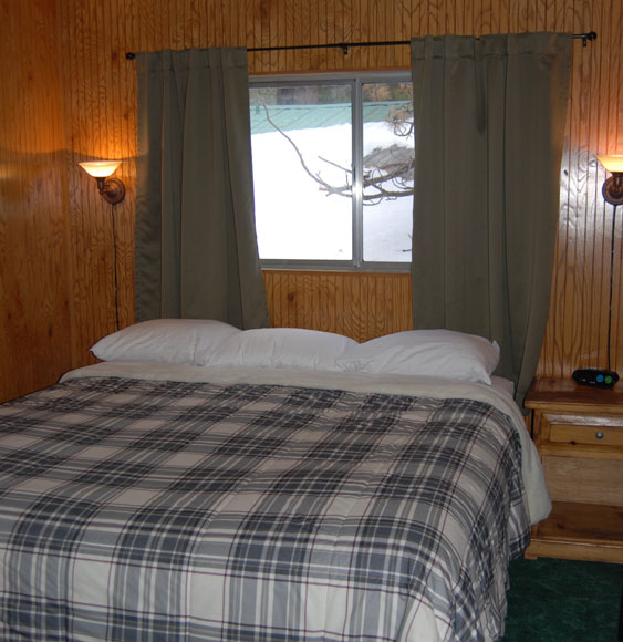 Cabin 6 bedroom