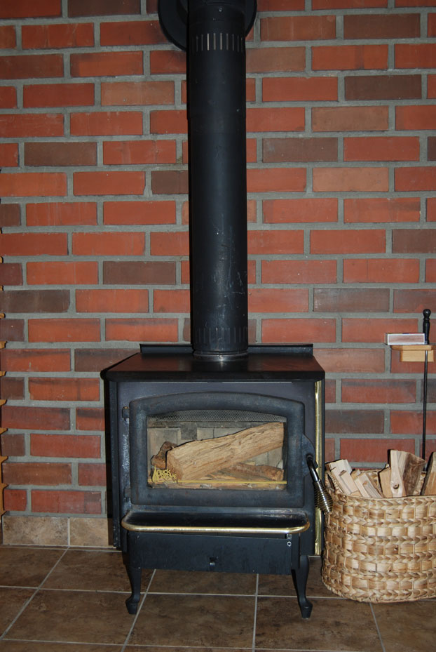 Cabin 6 wood burning stove